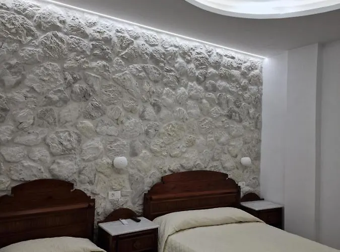 Emmanouela & شقة فندقية 3*