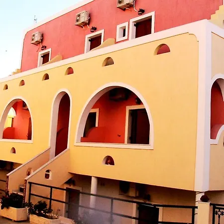 伊玛驽拉一室公寓和别墅