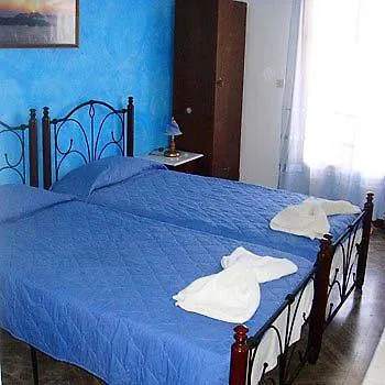 Emmanouela & Lejlighedshotel