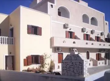 Emmanouela & Lejlighedshotel Karterádos