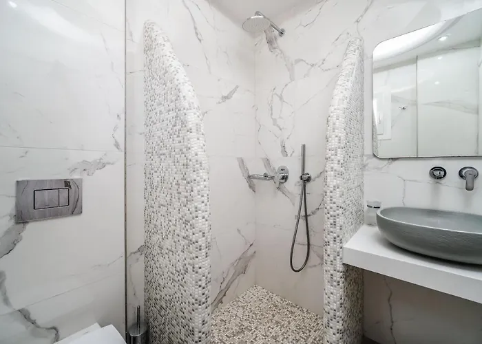 Aparthotel Emmanouela & 3*