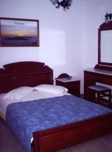 Aparthotel Emmanouela & Karterados (Santorini)