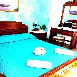 Apartmanhotel Emmanouela & 3*