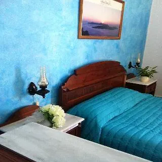 Emmanouela & Apart-hotel 2*